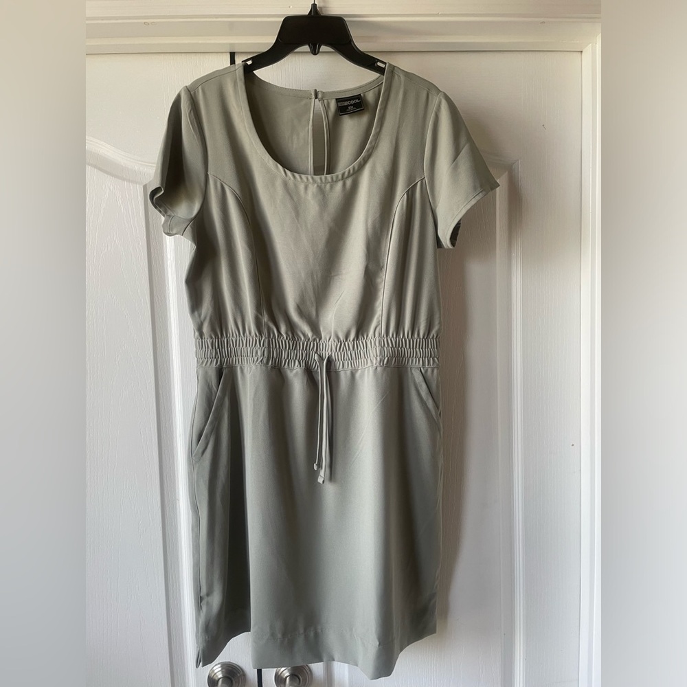 32 degrees cool green dress